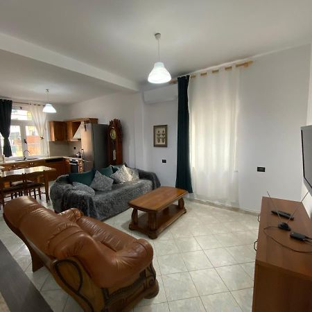 Tirana Apartmant 2 Bagian luar foto