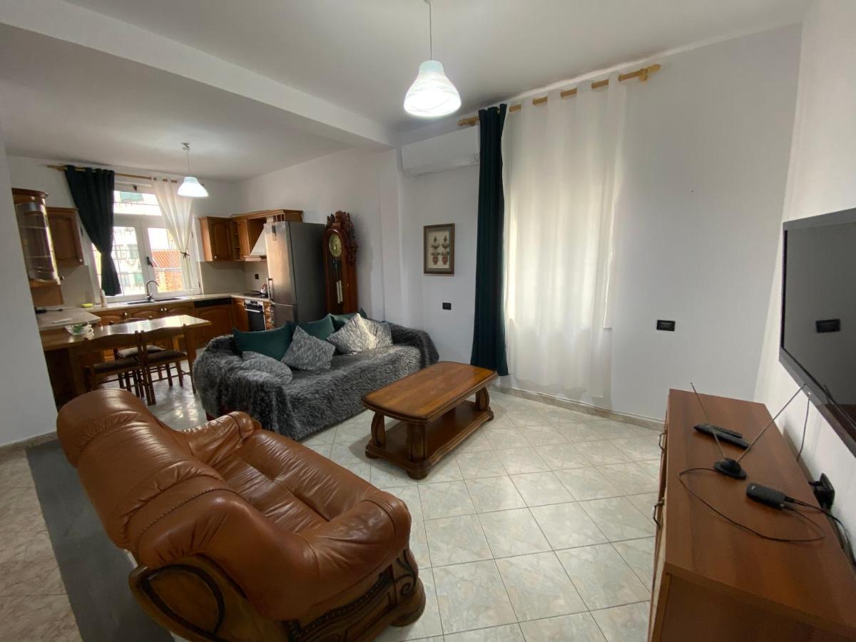 Tirana Apartmant 2 Bagian luar foto